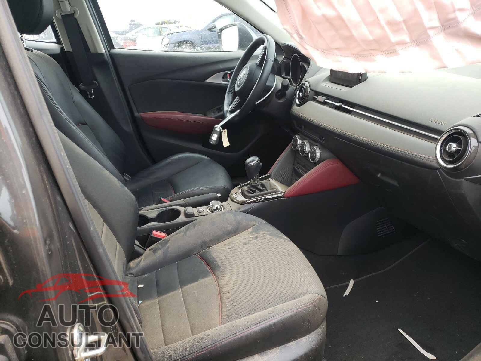 MAZDA CX-3 2018 - JM1DKDD70J0300083