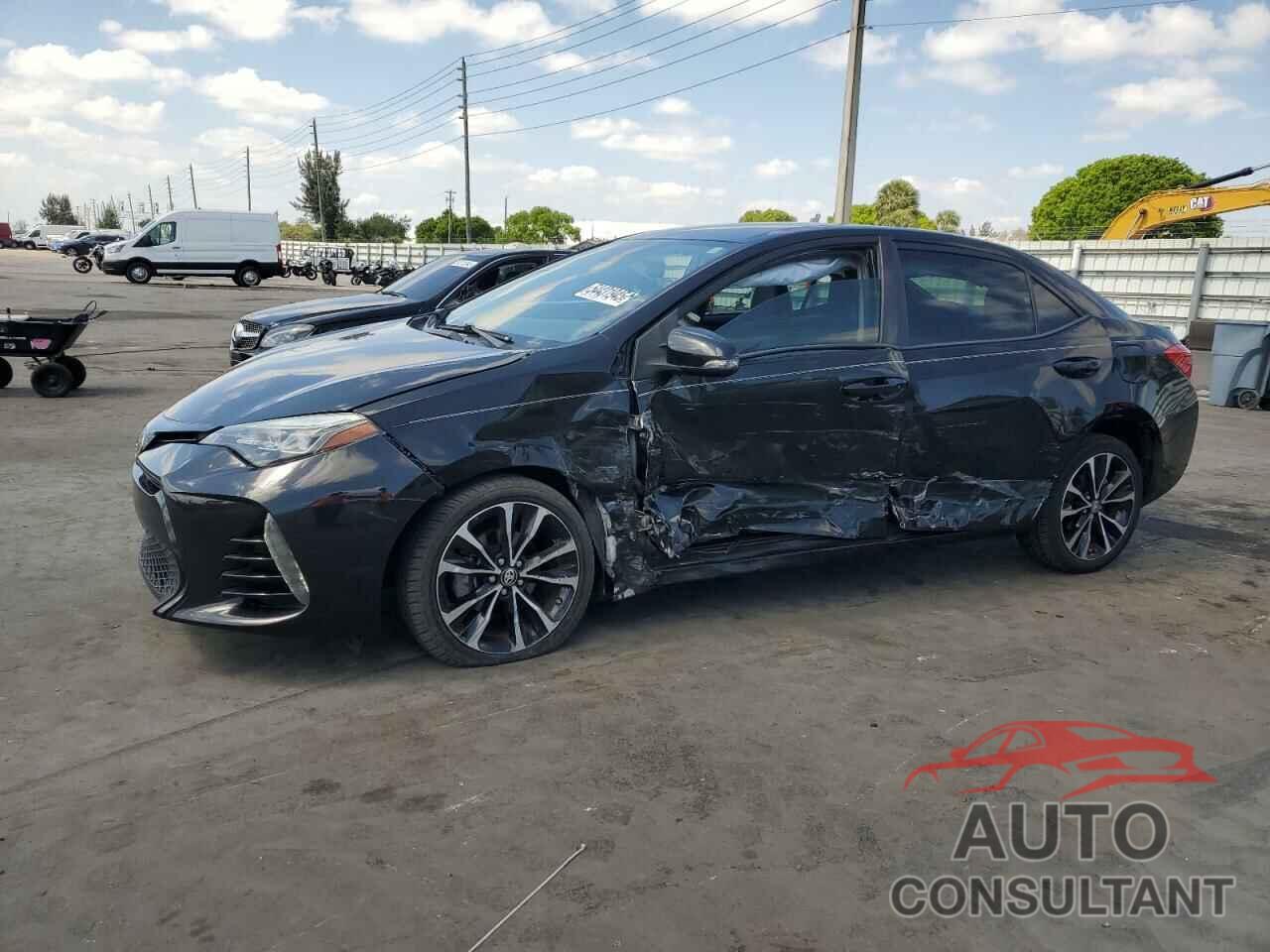 TOYOTA COROLLA 2018 - 5YFBURHE8JP844442