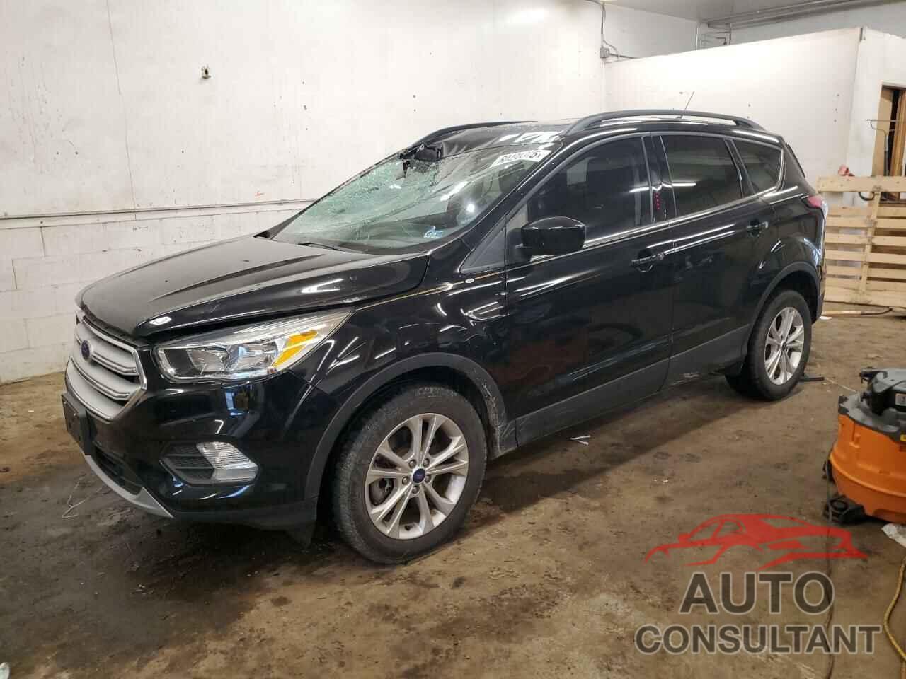 FORD ESCAPE 2018 - 1FMCU9GD0JUD15580