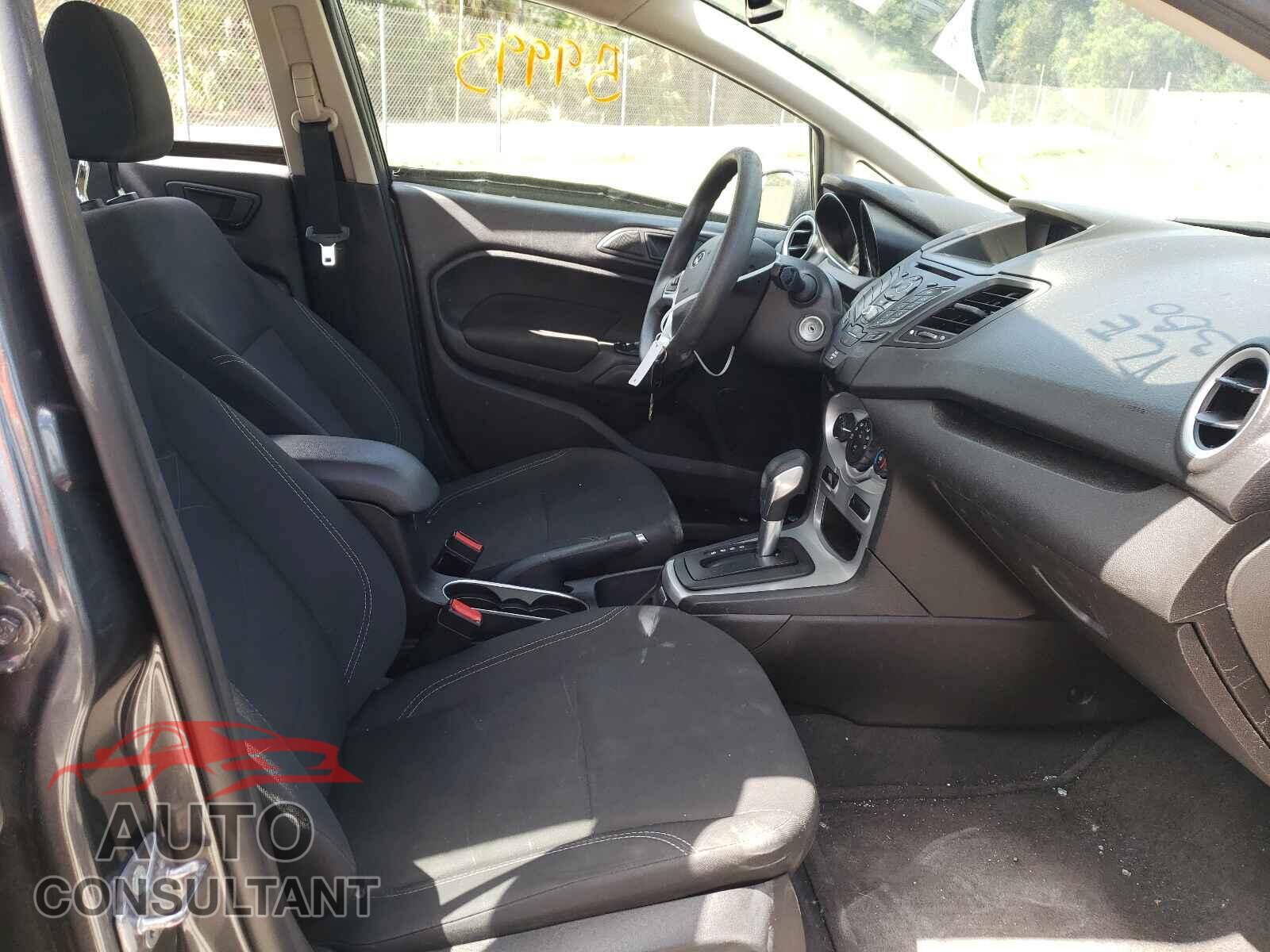 FORD FIESTA 2017 - 3FADP4EJXHM134681