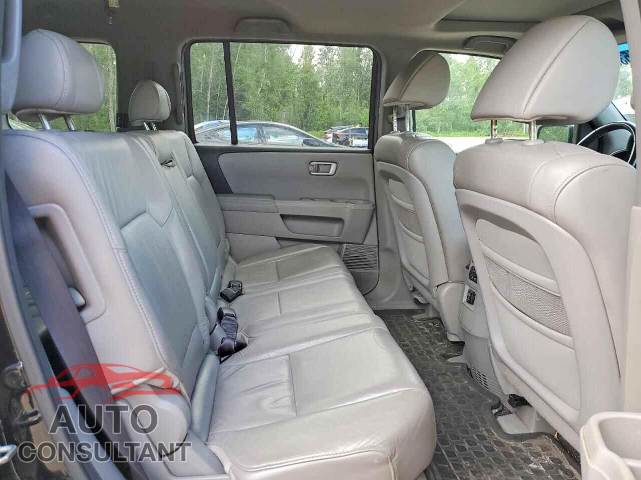 HONDA PILOT 2010 - 5FNYF4H59AB502498