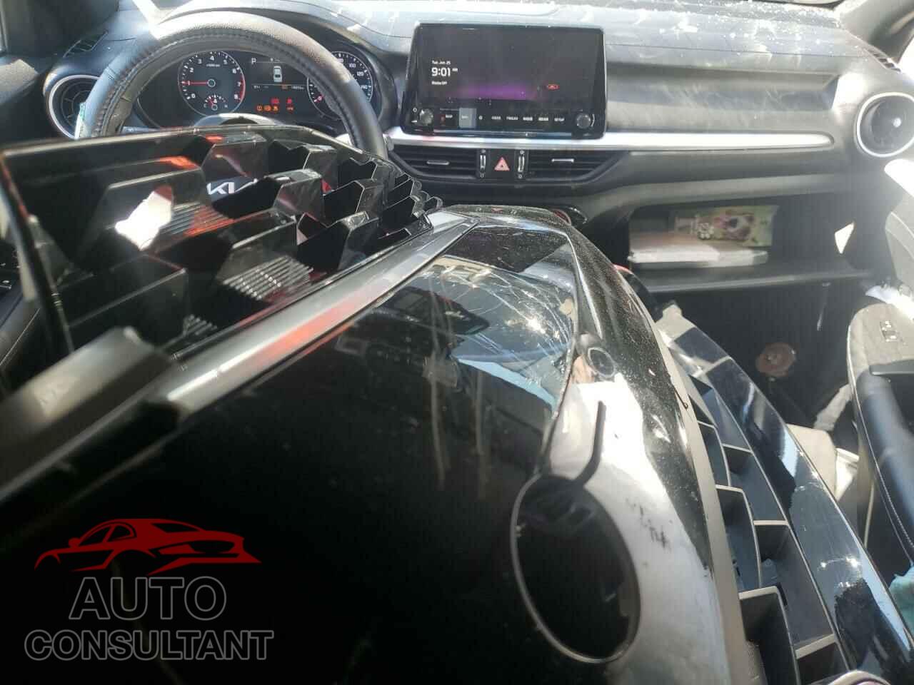 KIA FORTE 2023 - 3KPF54AD6PE563835