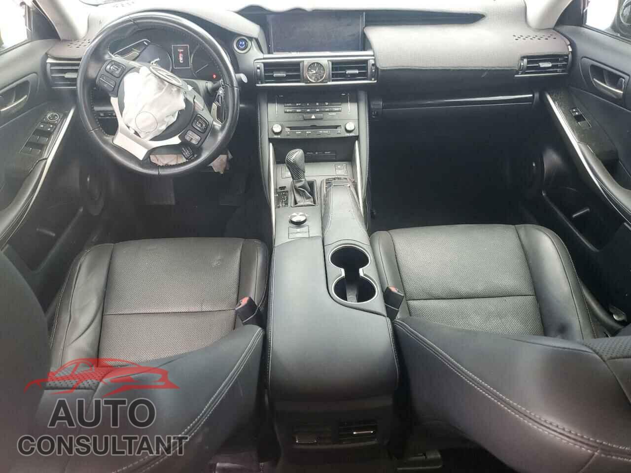 LEXUS IS 2017 - JTHCM1D28H5018455