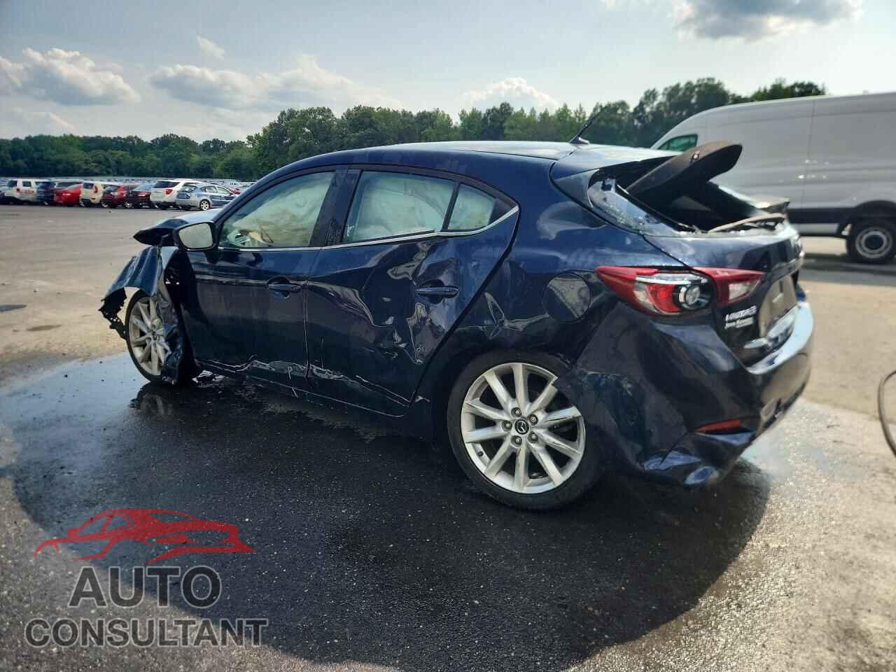 MAZDA 3 2017 - 3MZBN1L37HM144625