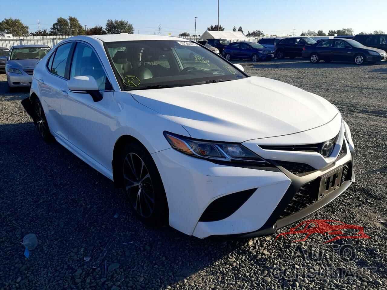 TOYOTA CAMRY 2019 - 4T1B11HK8KU747788