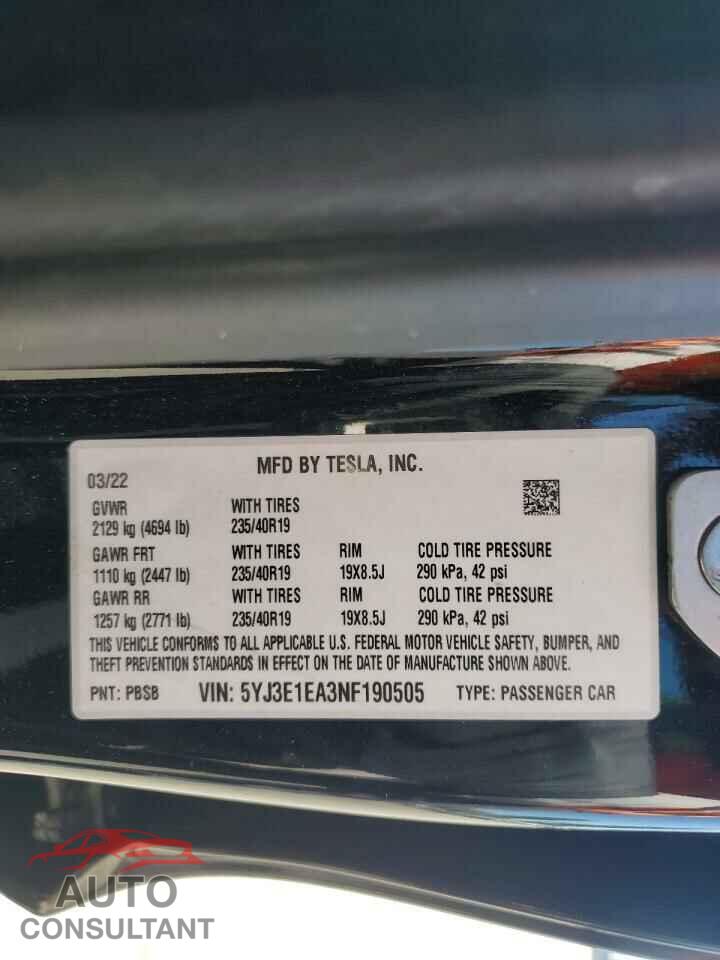 TESLA MODEL 3 2022 - 5YJ3E1EA3NF190505