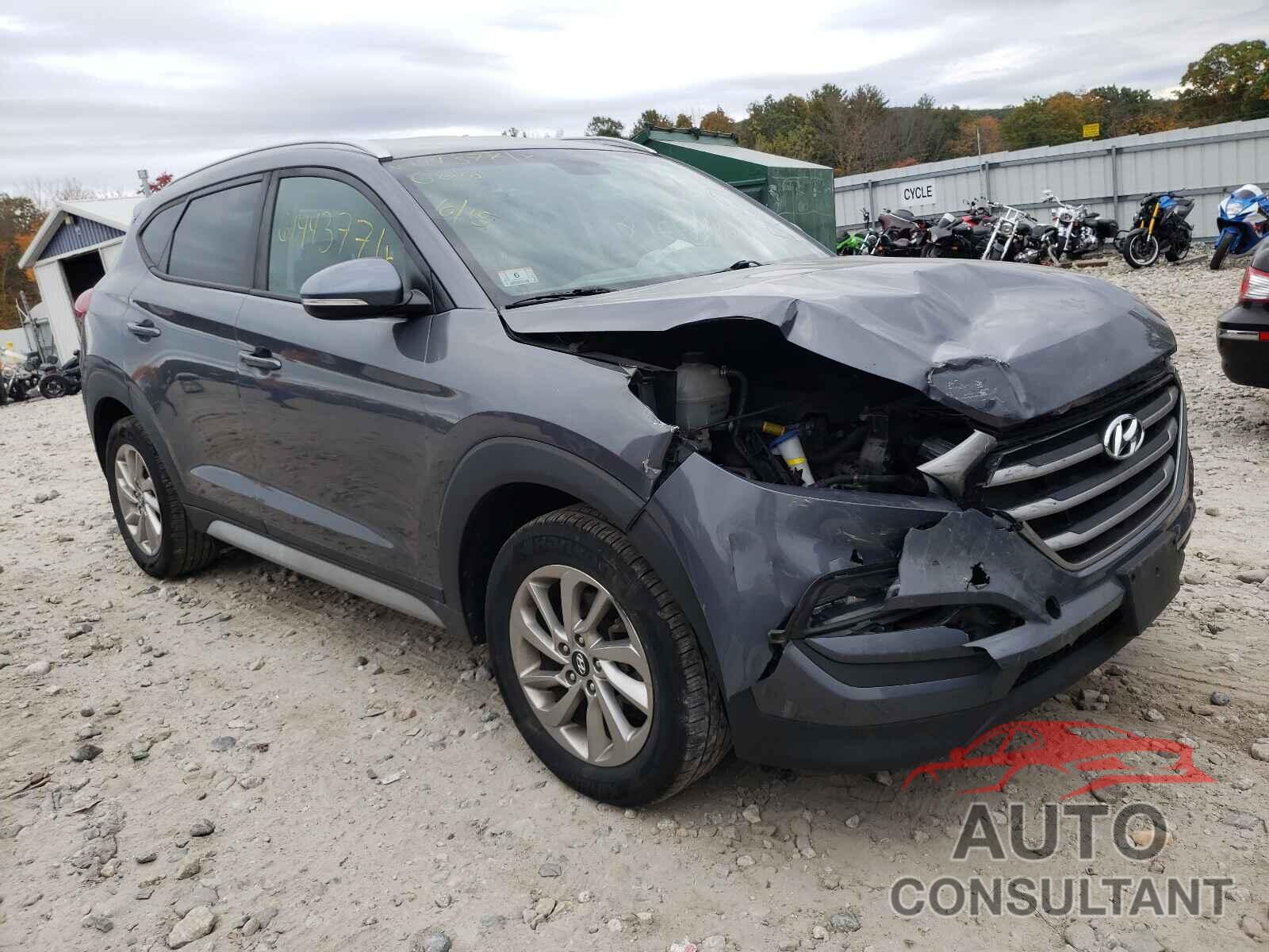 HYUNDAI TUCSON 2018 - KM8J3CA49JU676225