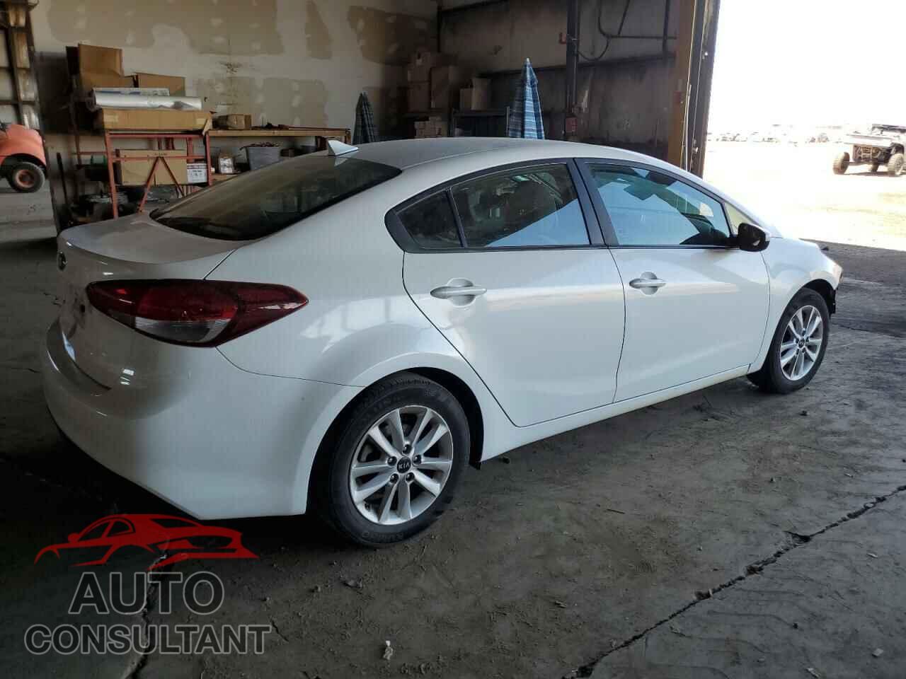 KIA FORTE 2017 - 3KPFL4A70HE018456