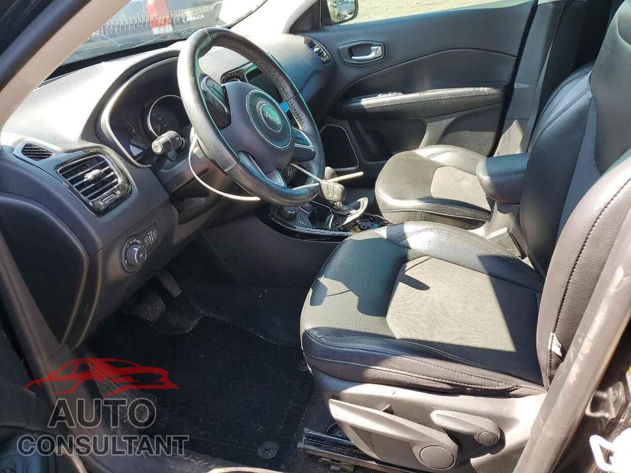 JEEP COMPASS 2019 - 3C4NJDBB4KT809760