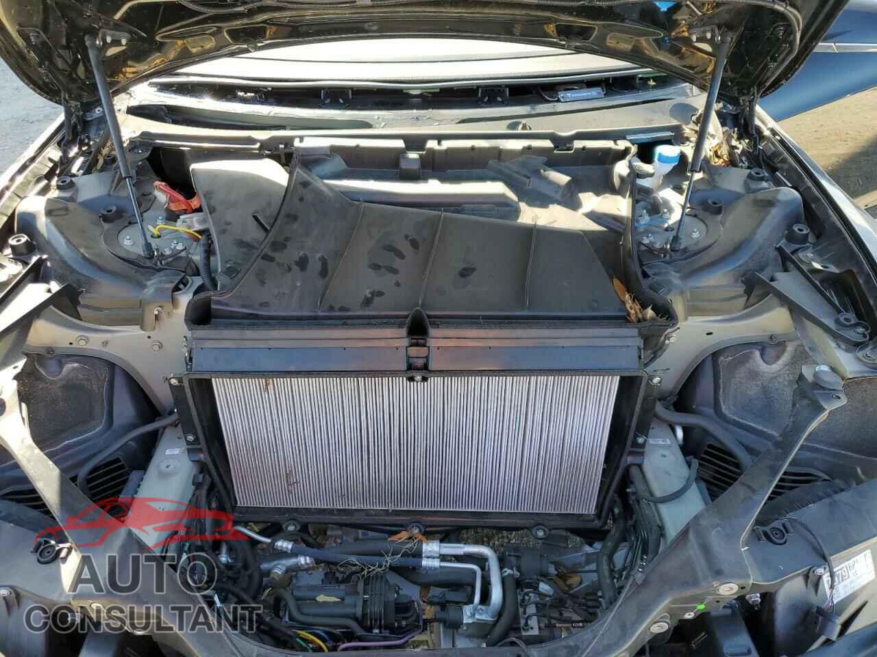 TESLA MODEL S 2018 - 5YJSA1E21JF297112