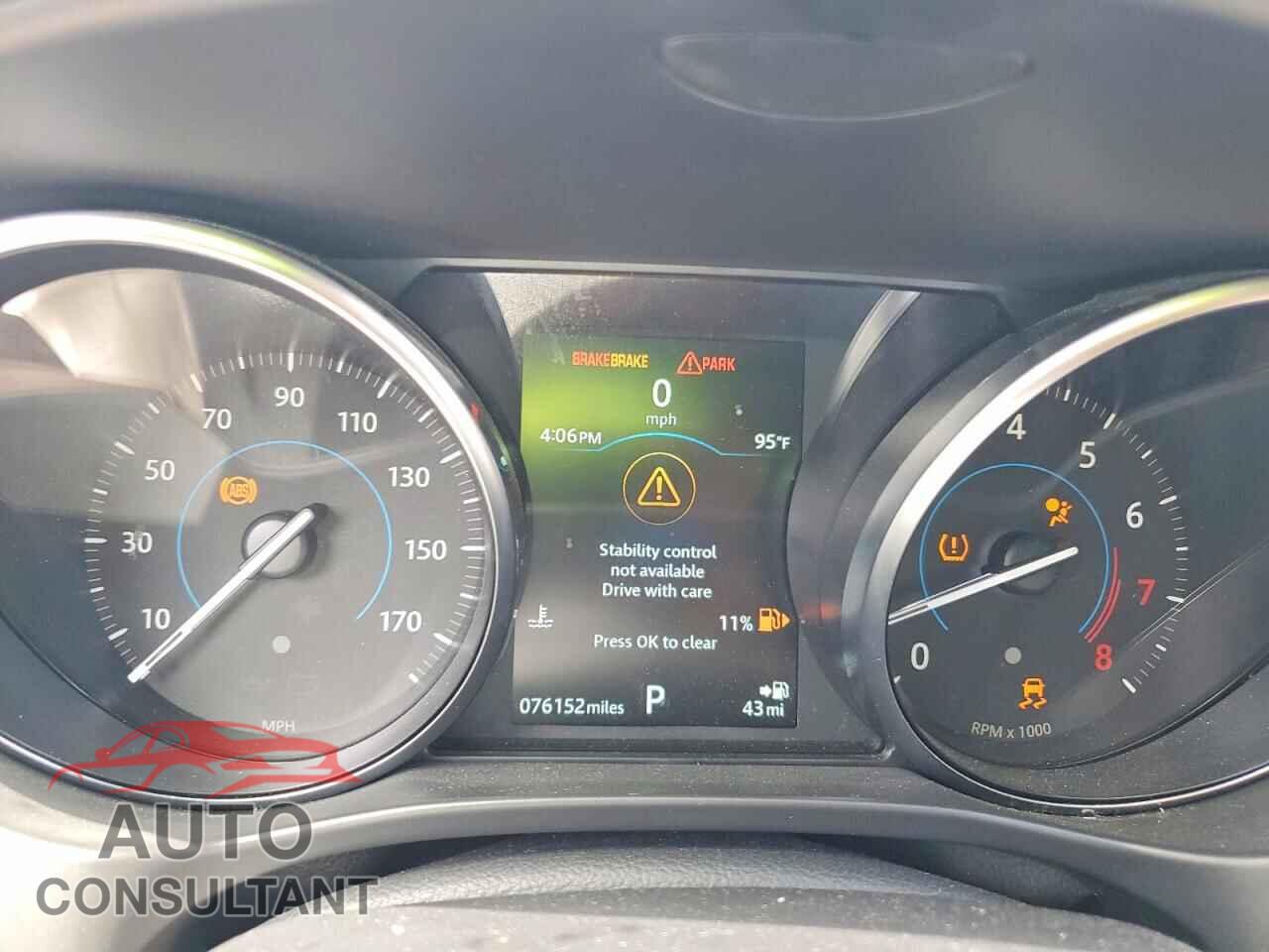 JAGUAR F-PACE 2018 - SADCJ2FX0JA322941