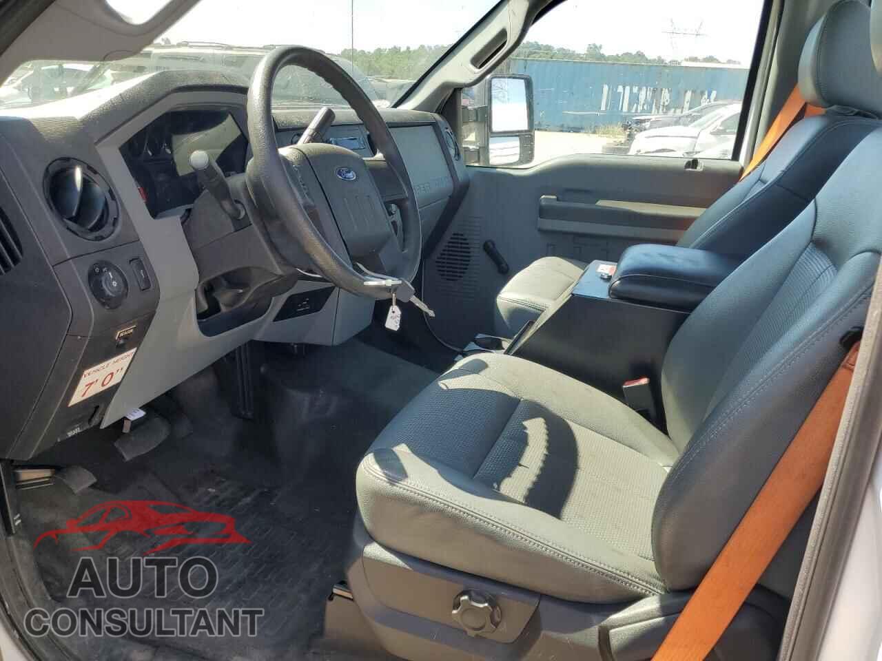 FORD F250 2013 - 1FTBF2A66DEB81815