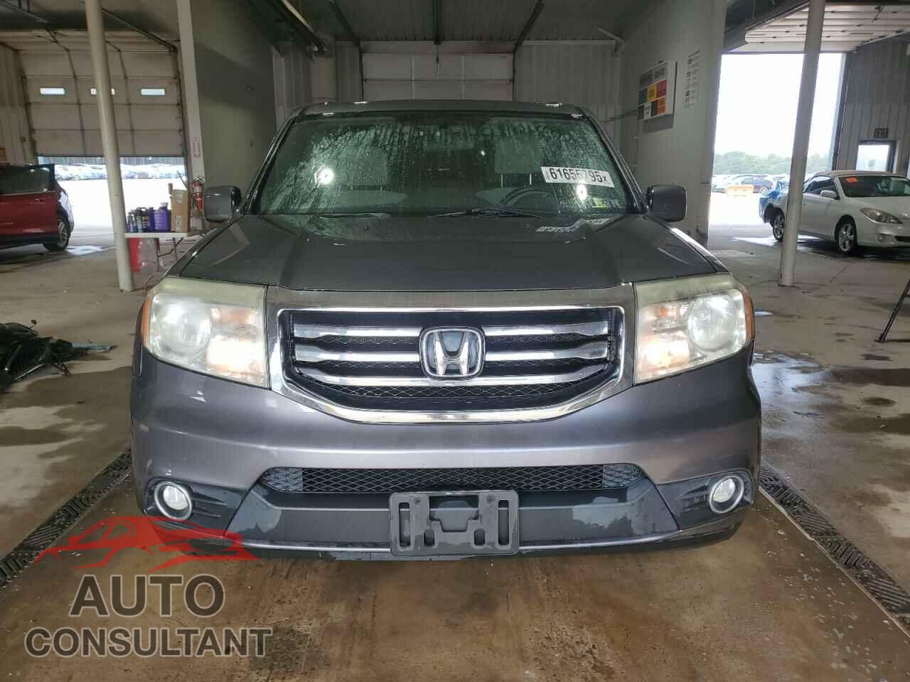 HONDA PILOT 2015 - 5FNYF3H38FB032562