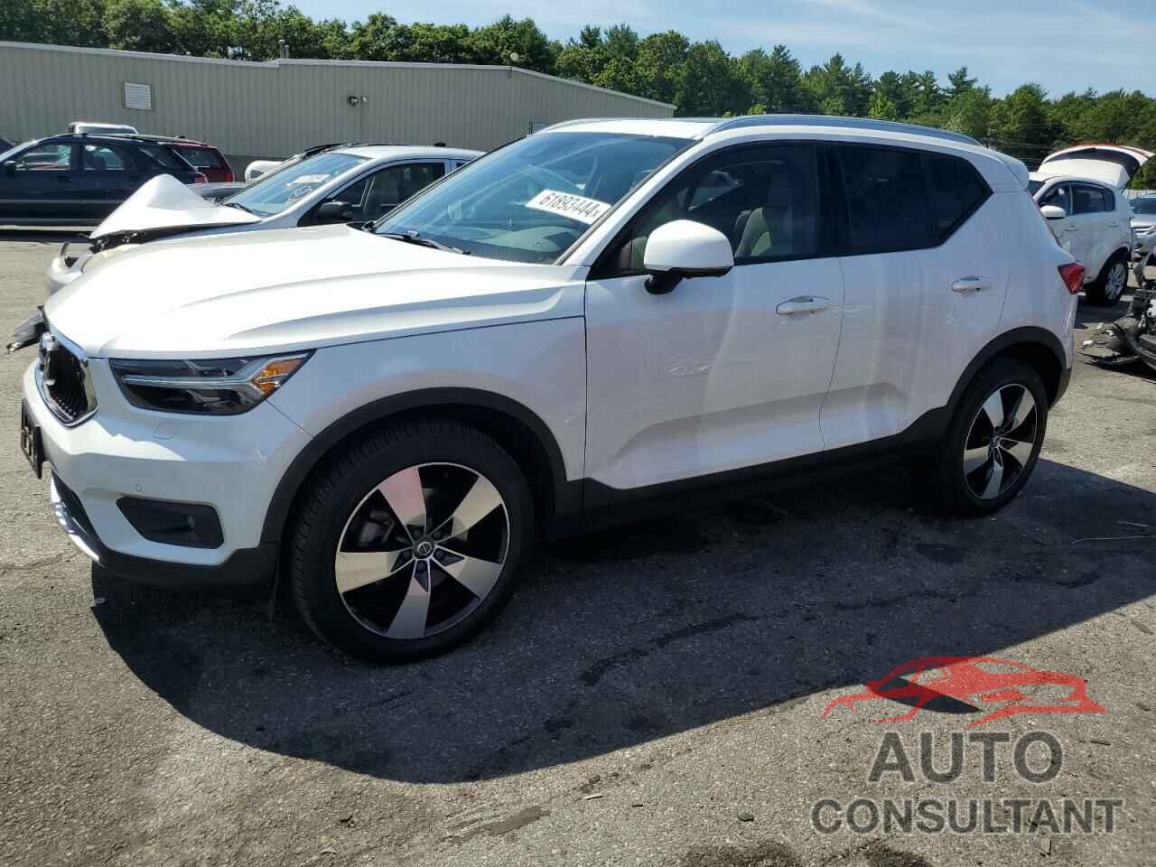 VOLVO XC40 2021 - YV4162UK9M2461327