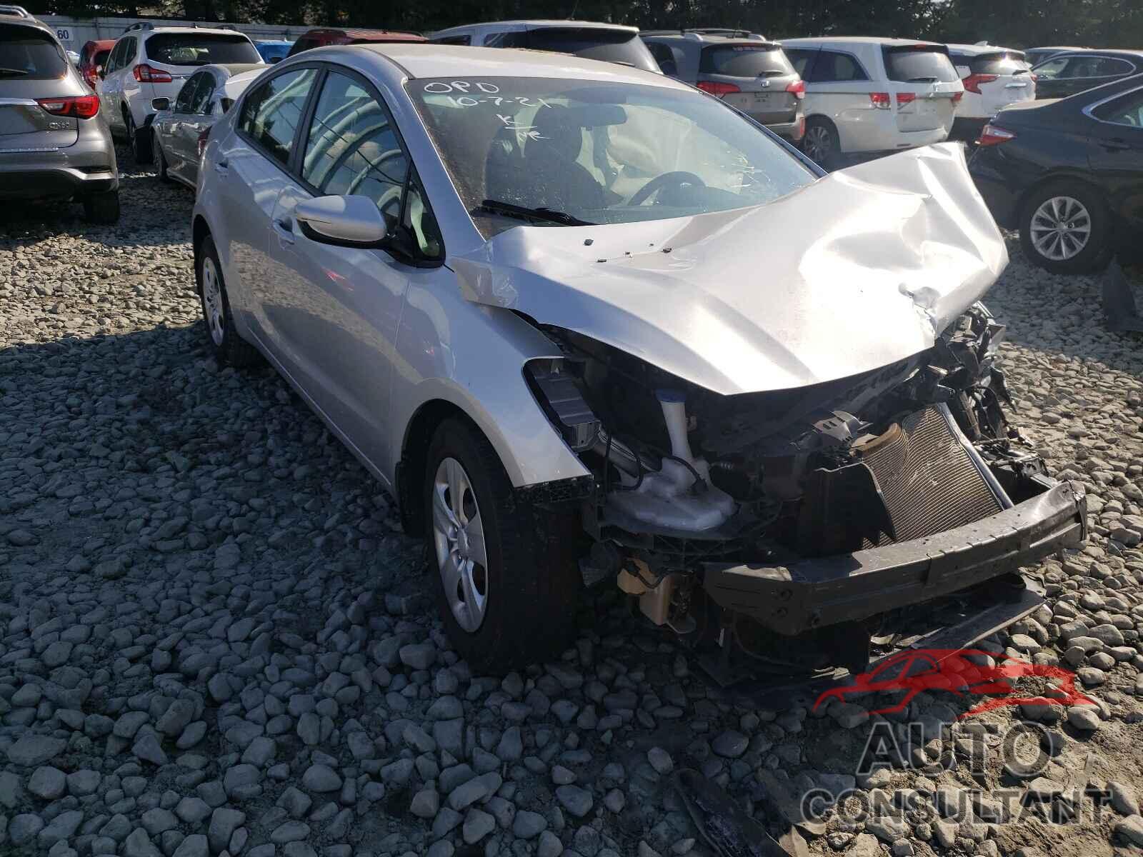 KIA FORTE 2018 - 3KPFK4A71JE230310