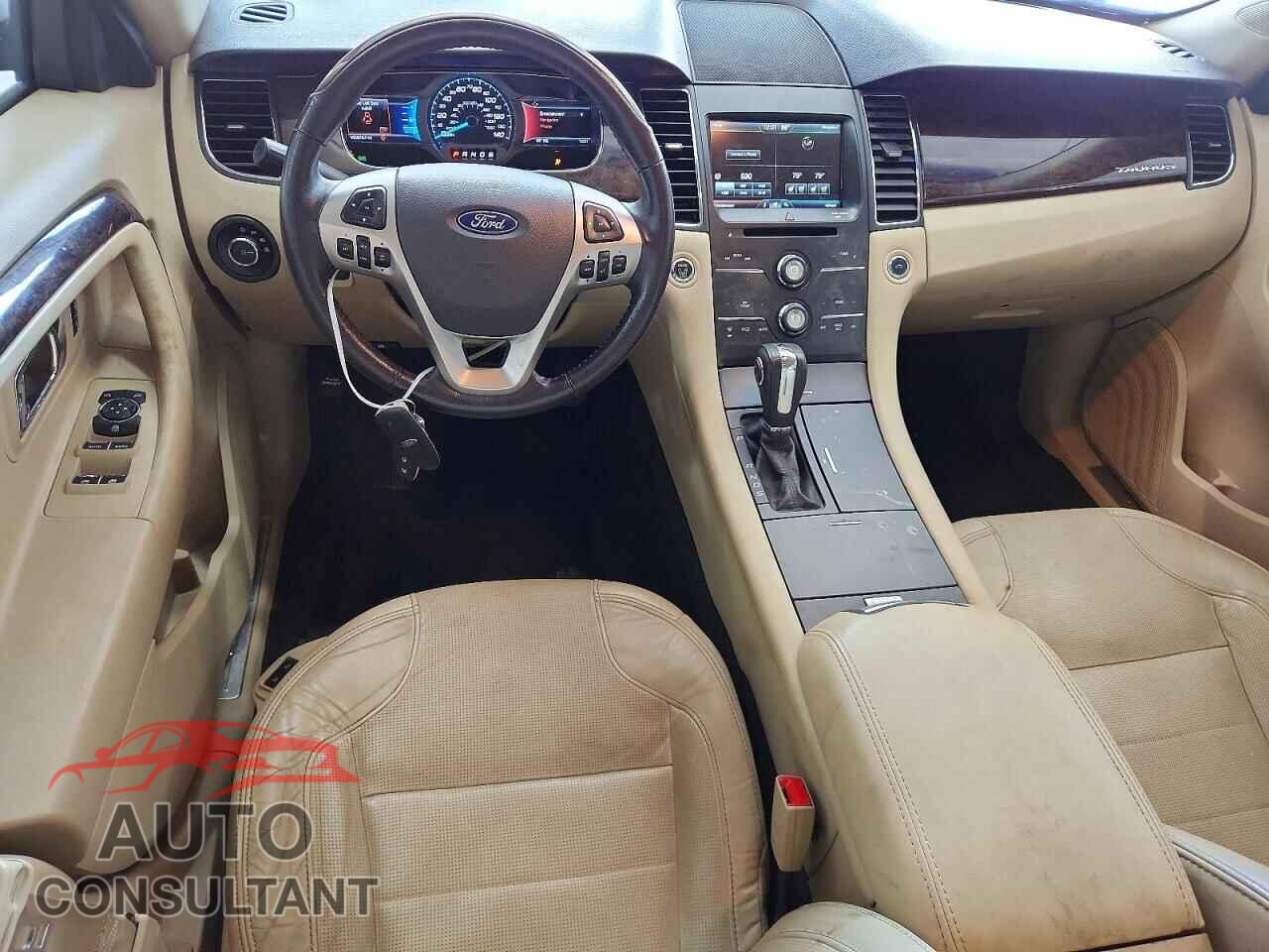 FORD TAURUS 2015 - 1FAHP2F83FG152206