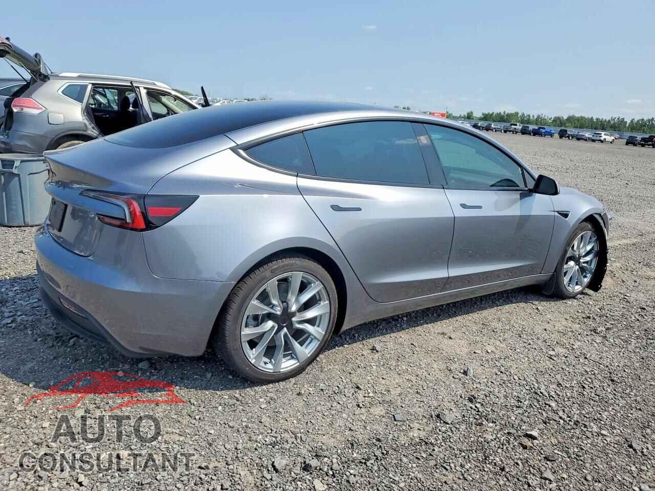 TESLA MODEL 3 2026 - LRW3E7FAXTC851326