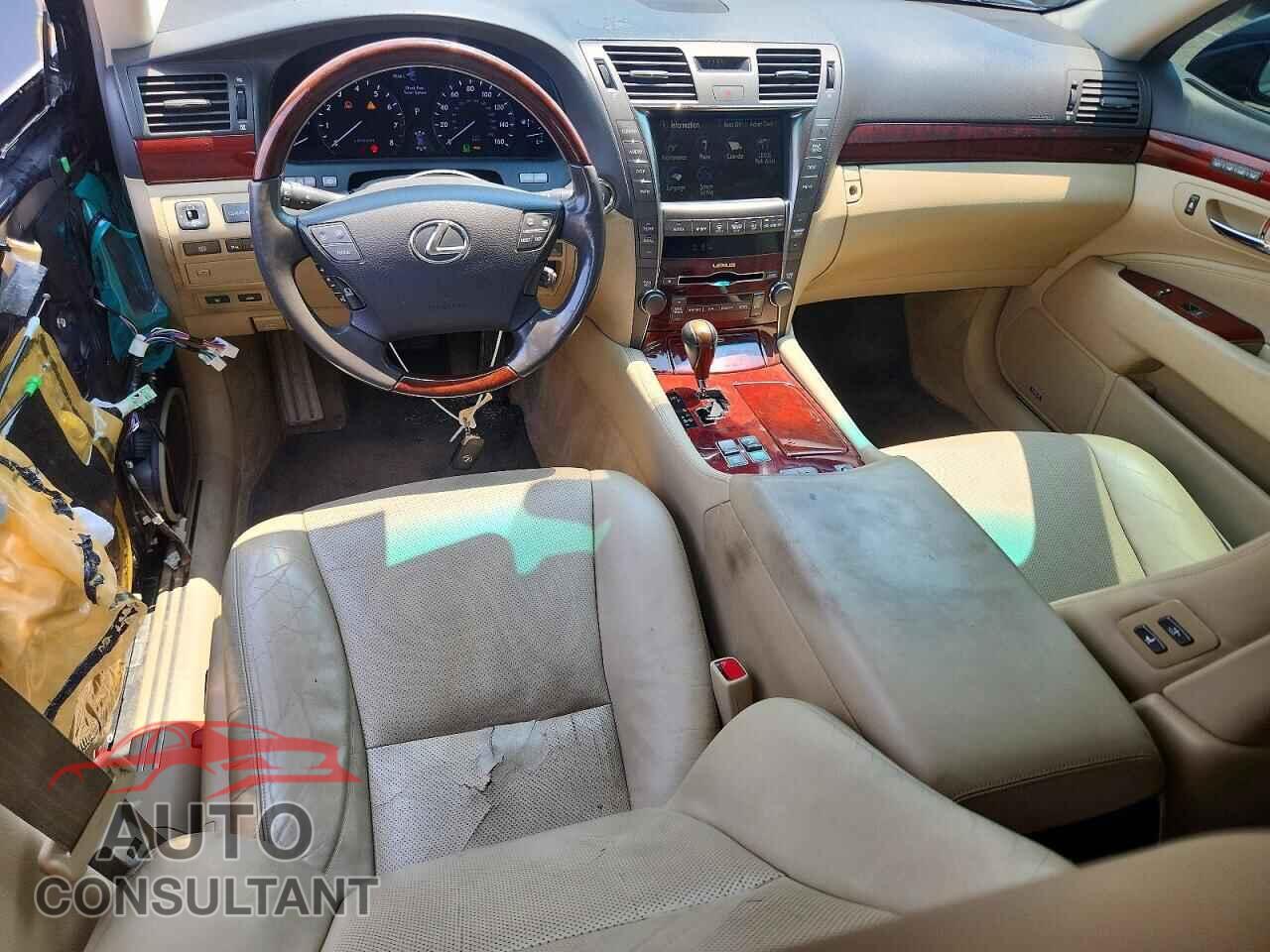 LEXUS LS460 2009 - JTHCL46F895001161