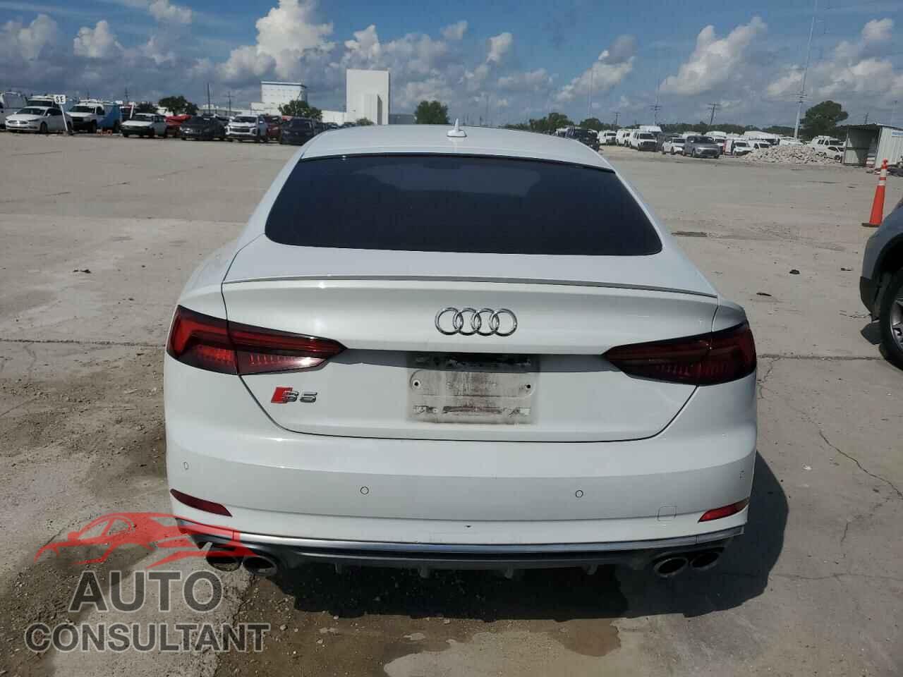 AUDI S5/RS5 2018 - WAUC4CF52JA117965