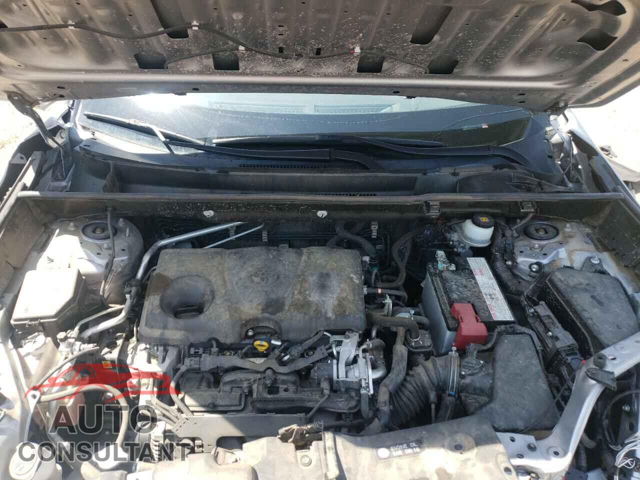 TOYOTA RAV4 2019 - JTMP1RFV5KD016757