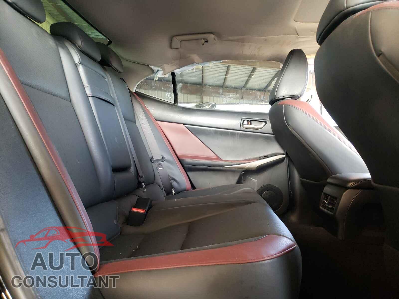 LEXUS IS 2017 - JTHBA1D2XH5060856