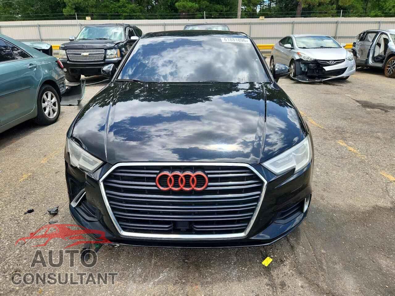 AUDI A3 2018 - WAUAUGFF2J1036486