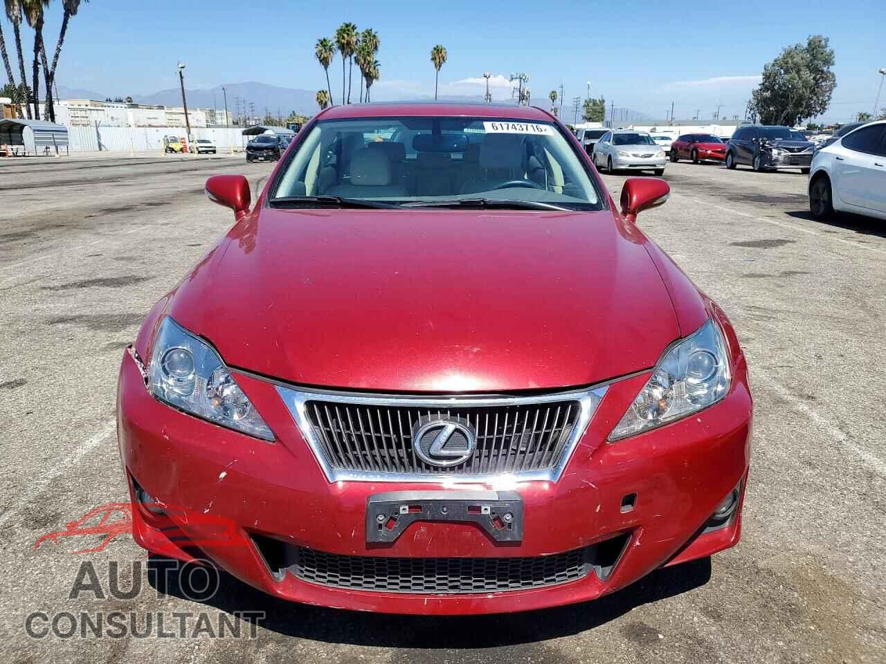 LEXUS IS 2012 - JTHBF5C20C5182726