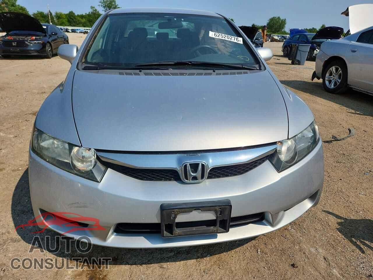 HONDA CIVIC 2009 - 19XFA16569E044010