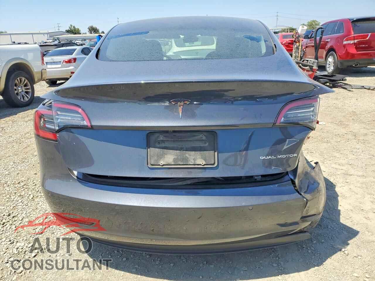 TESLA MODEL 3 2022 - 5YJ3E1EB3NF211507
