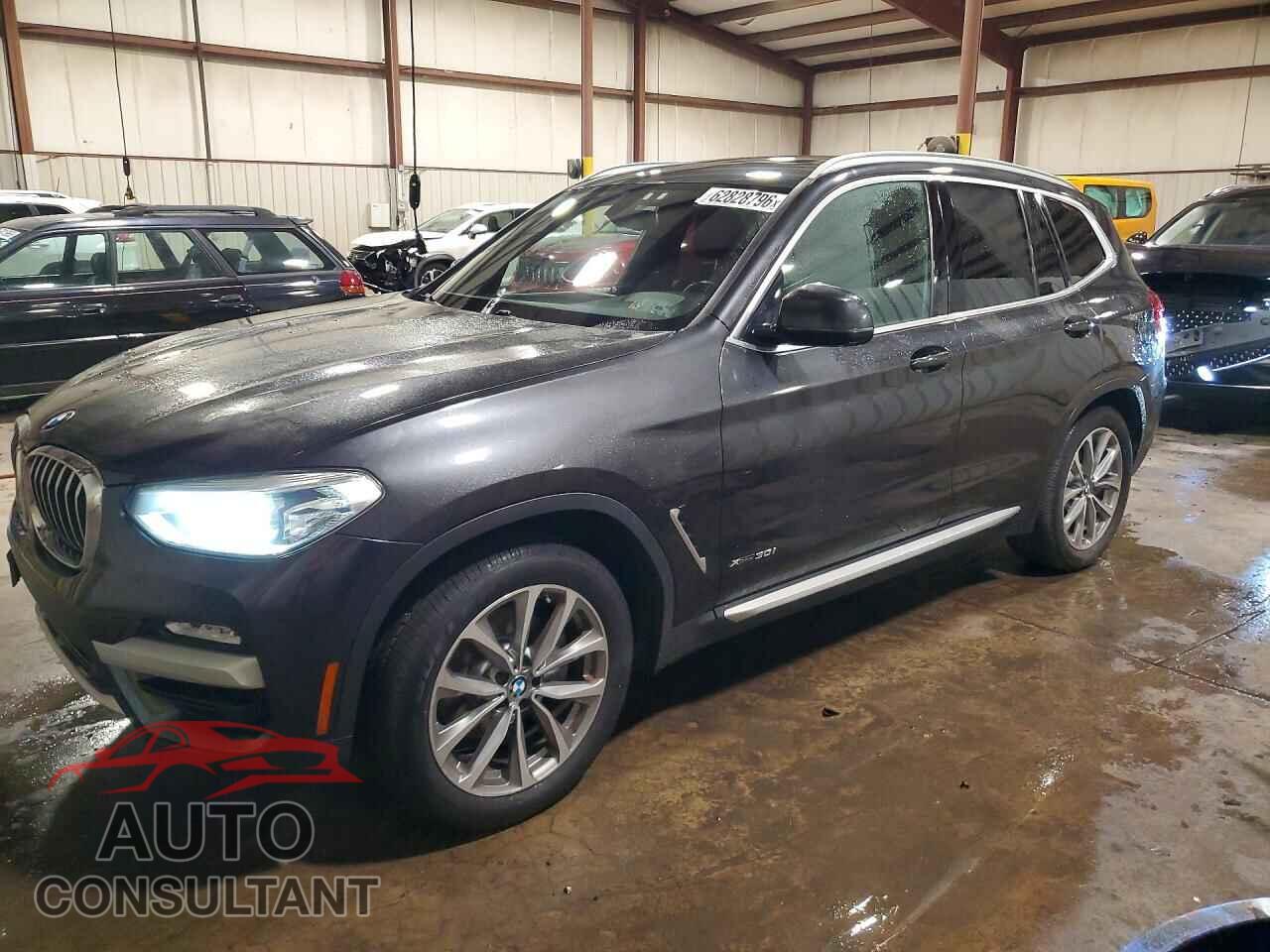 BMW X3 2018 - 5UXTR9C56JLC81446