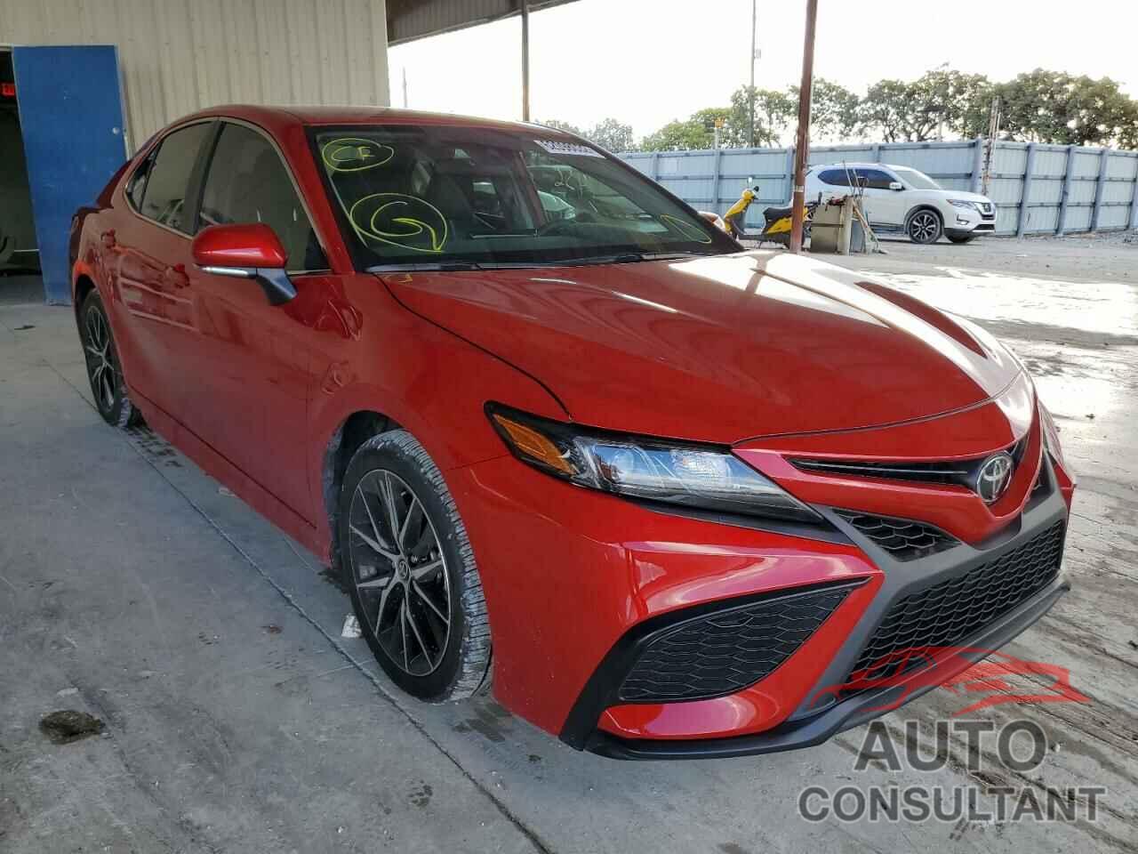 TOYOTA CAMRY 2022 - 4T1G11AKXNU070957