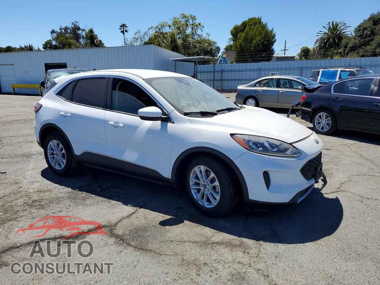 FORD ESCAPE 2020 - 1FMCU0G64LUA58052