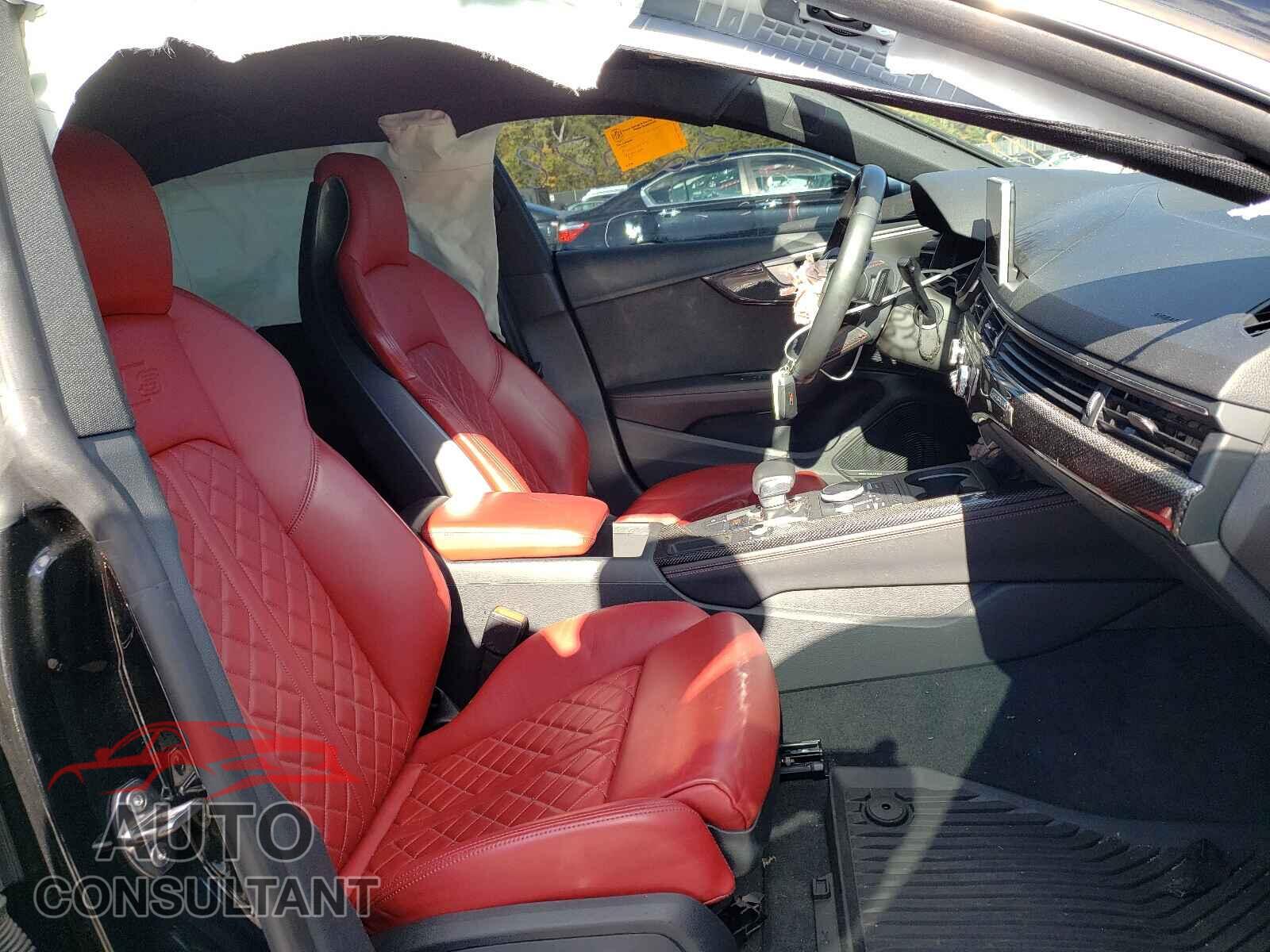 AUDI S5/RS5 2018 - WAUC4CF52JA044340