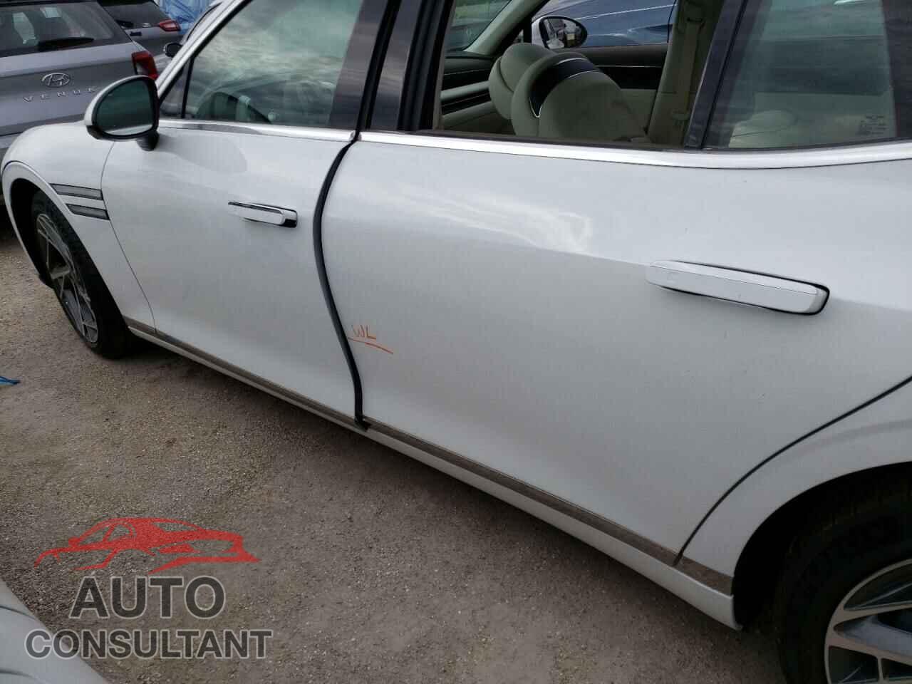 GENESIS G90 2023 - KMTFB4SD5PU008059