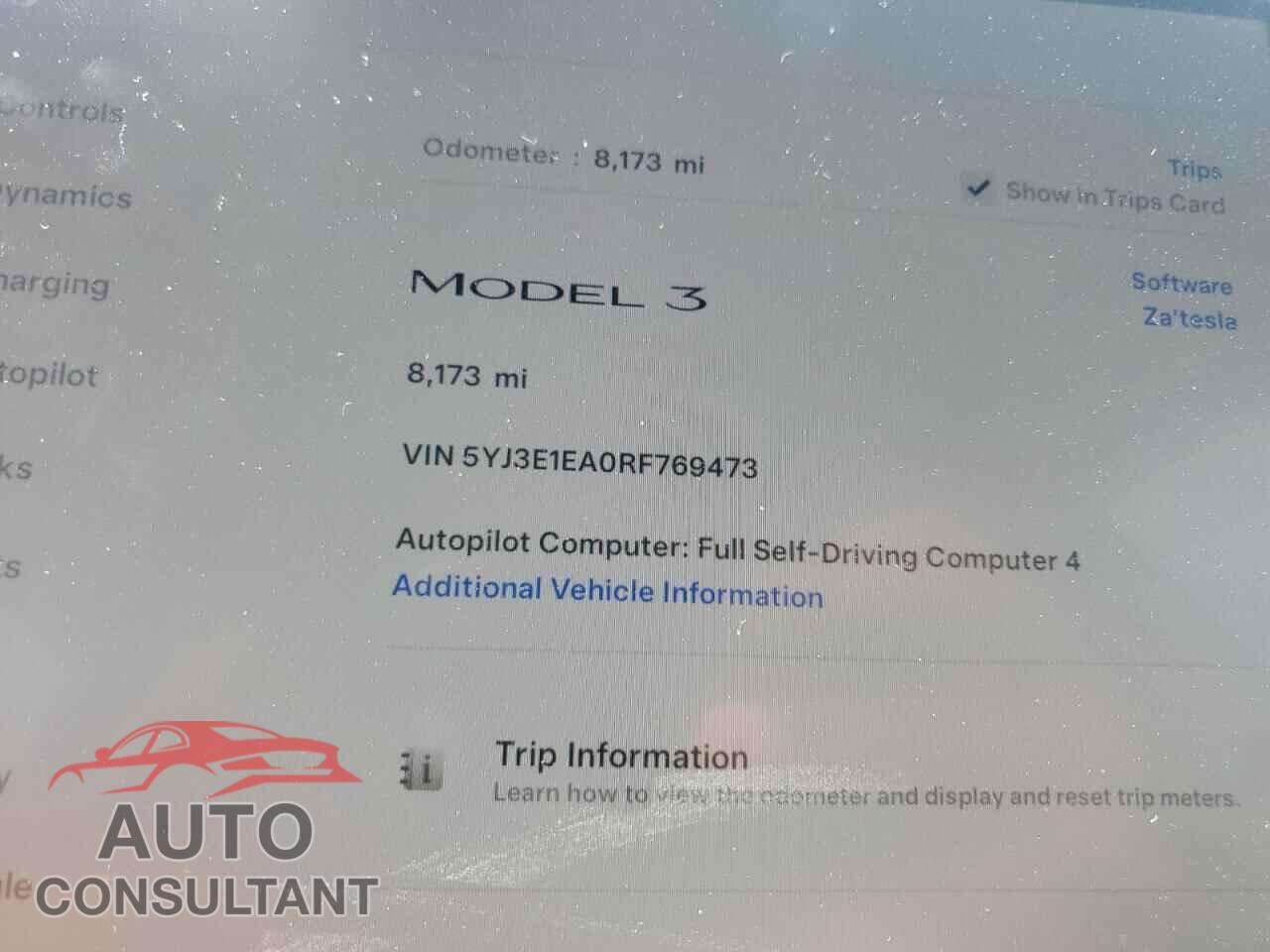 TESLA MODEL 3 2024 - 5YJ3E1EA0RF769473