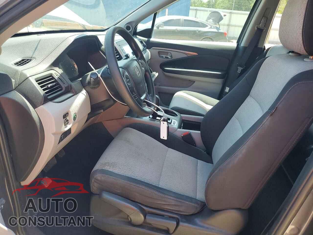 HONDA RIDGELINE 2017 - 5FPYK3F25HB012575