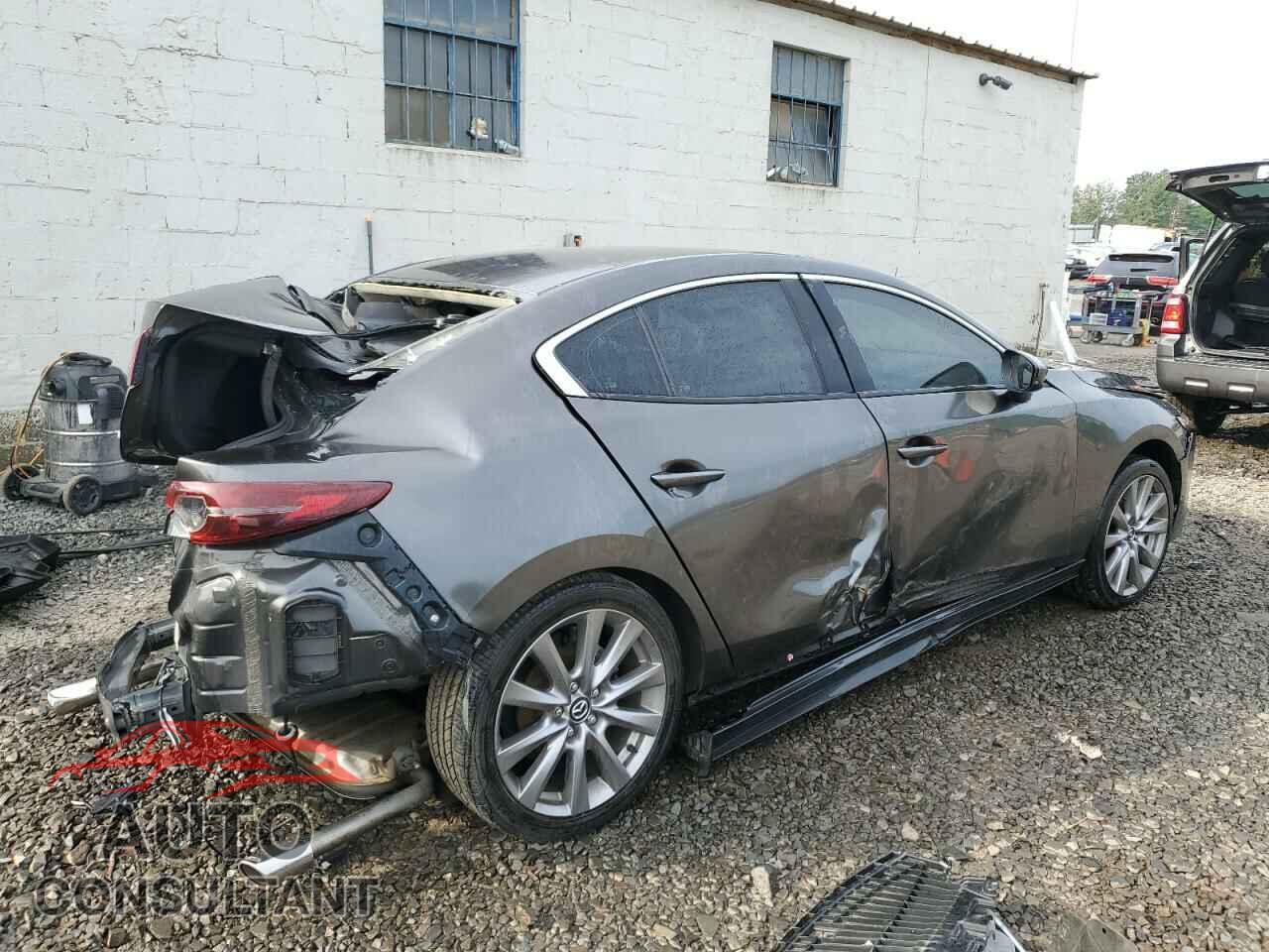 MAZDA 3 2021 - 3MZBPBBM7MM207629
