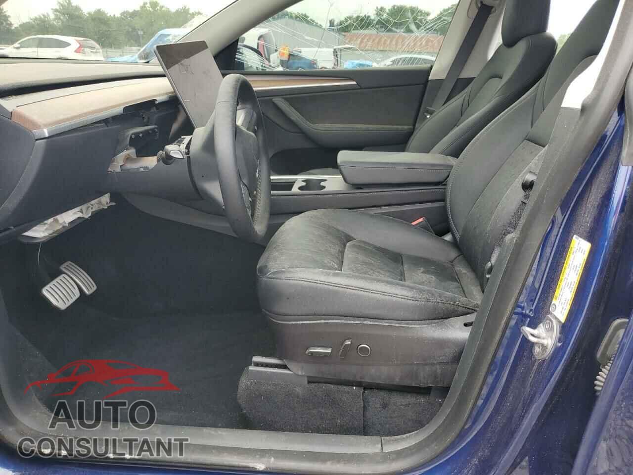 TESLA MODEL Y 2023 - 7SAYGDEF5PF660598