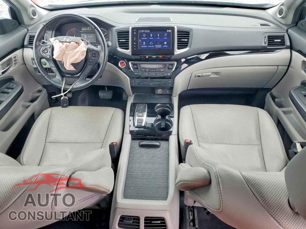 HONDA PILOT 2017 - 5FNYF6H06HB032067