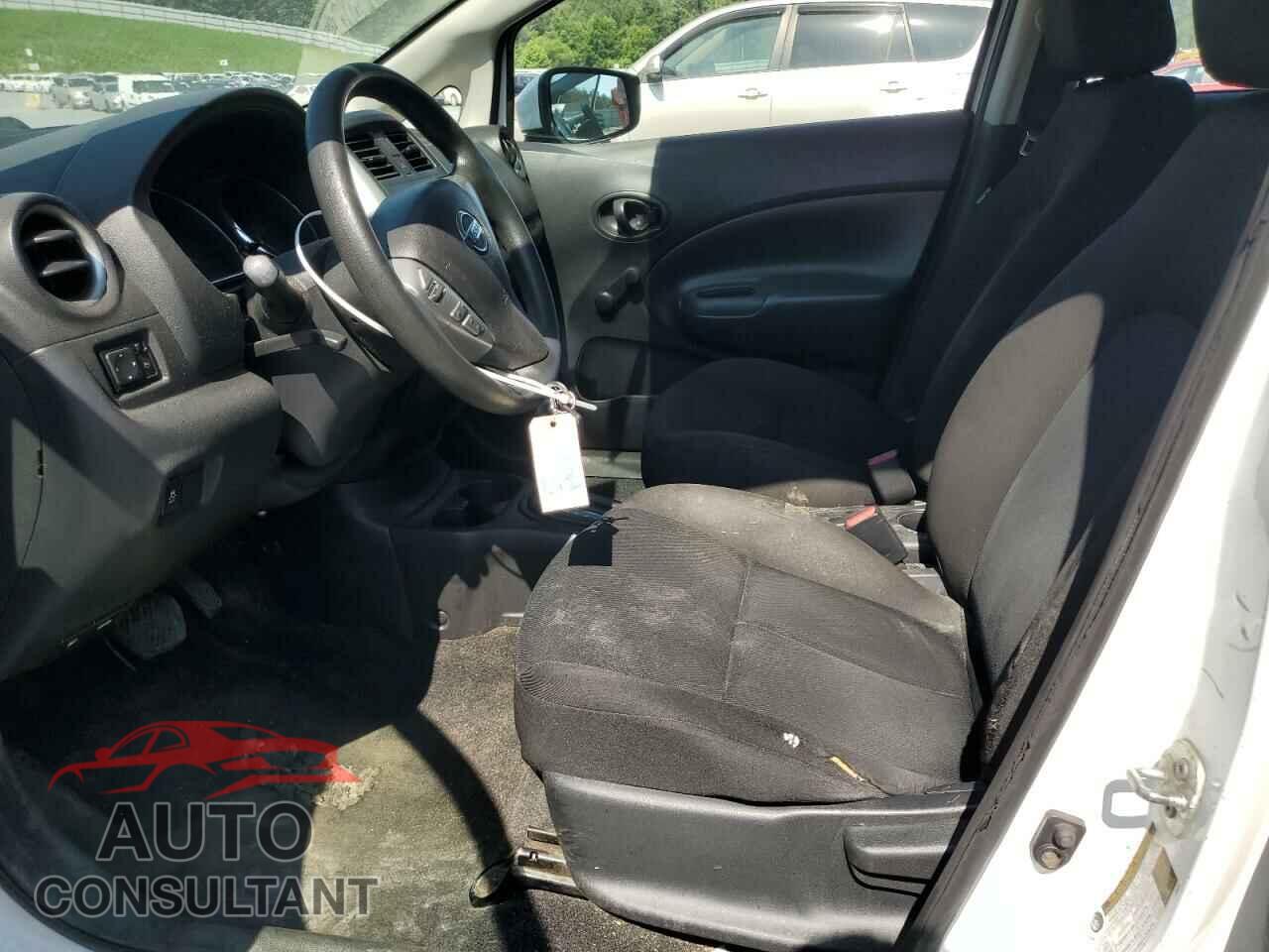 NISSAN VERSA 2016 - 3N1CE2CP4GL403689