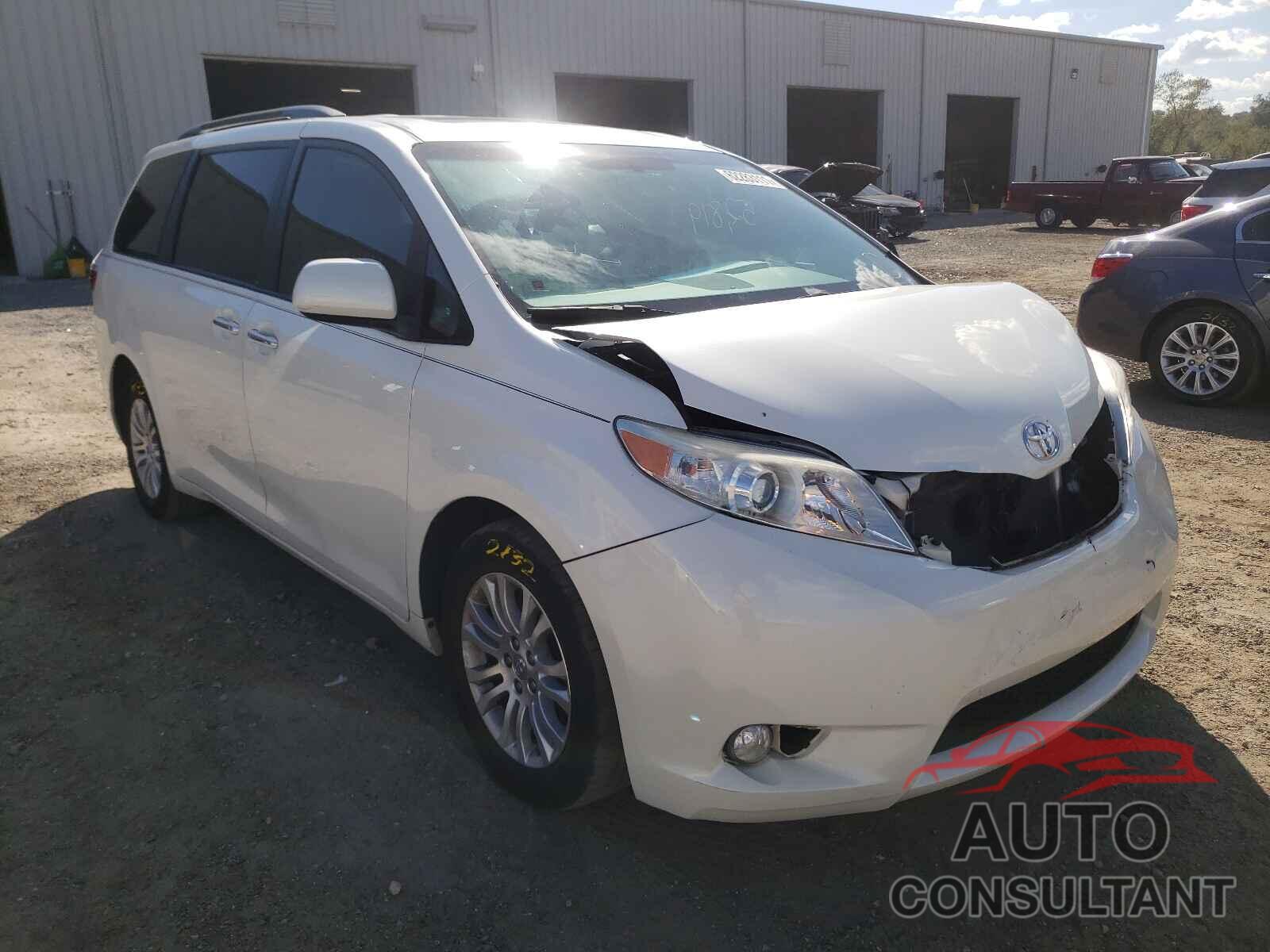 TOYOTA SIENNA 2017 - 5TDYZ3DC6HS789715