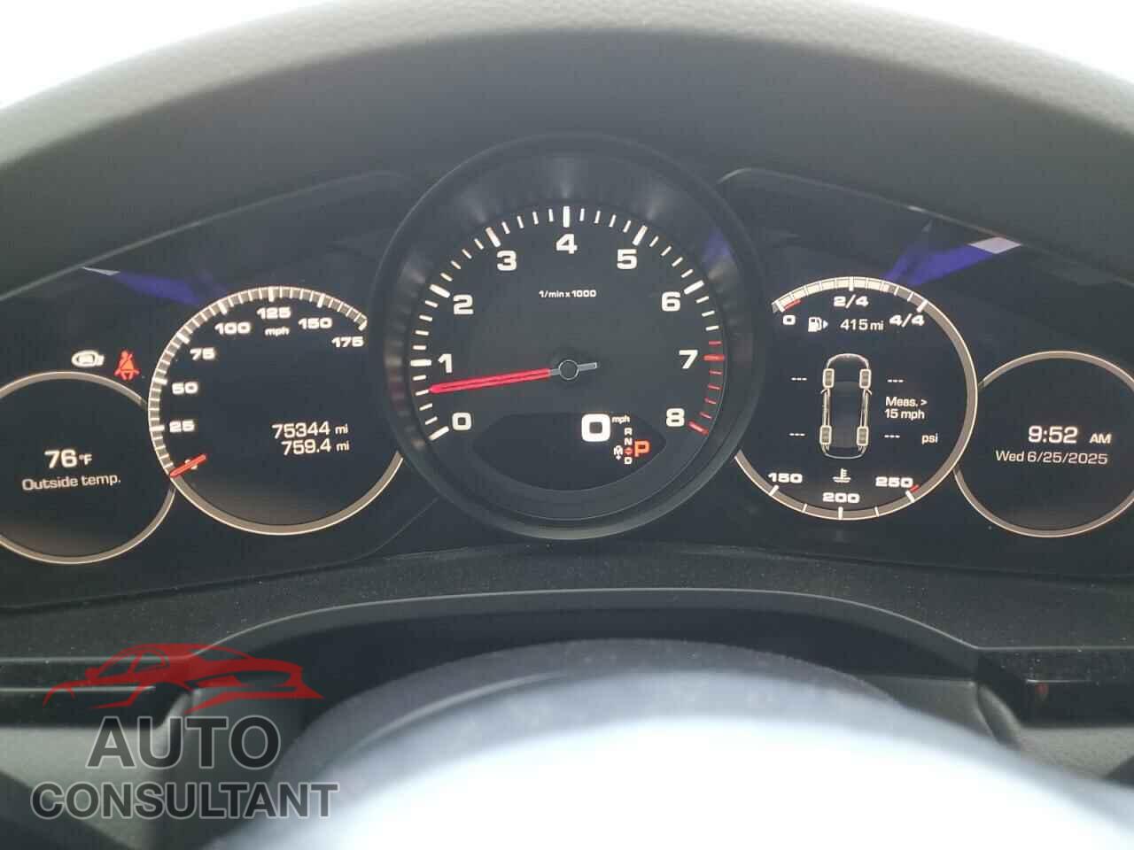 PORSCHE CAYENNE 2019 - WP1AA2AY3KDA10453