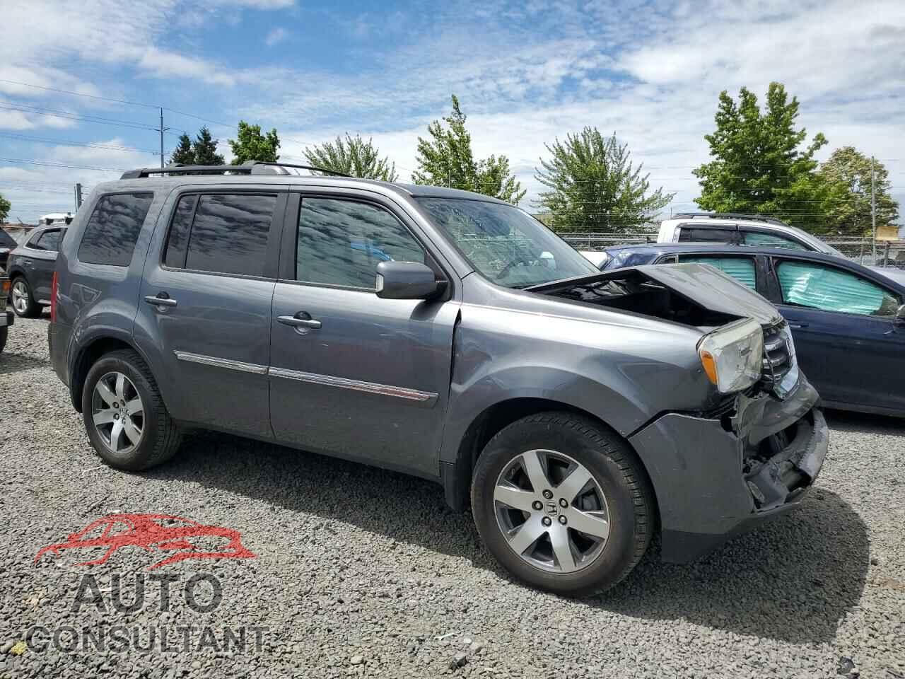 HONDA PILOT 2013 - 5FNYF4H92DB070909