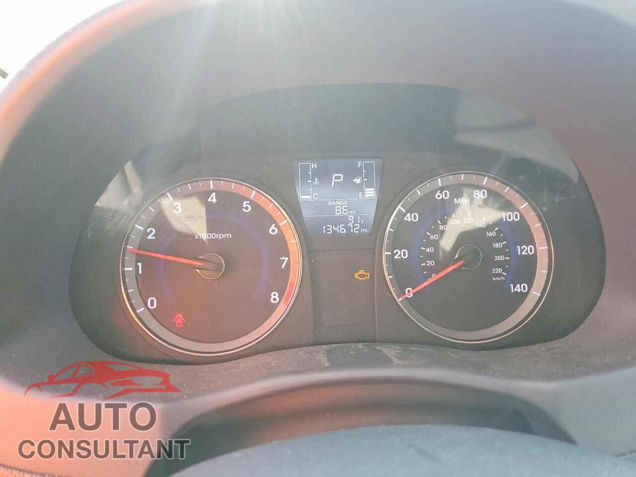 HYUNDAI ACCENT 2017 - KMHCT5AE4HU310941