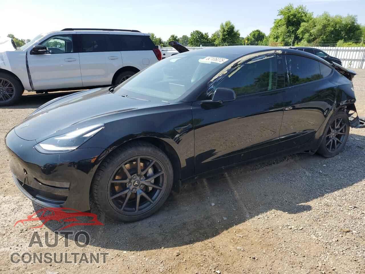 TESLA MODEL 3 2021 - 5YJ3E1EA1MF963163