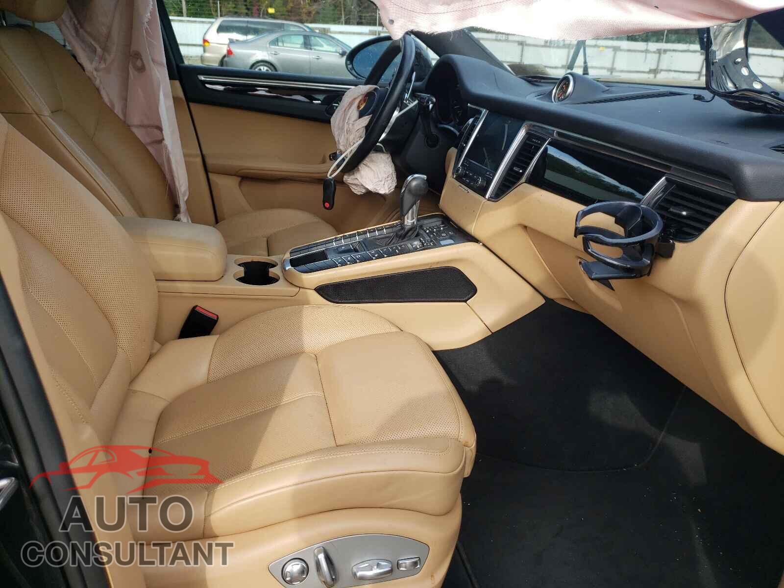 PORSCHE MACAN 2018 - WP1AA2A56JLB08810