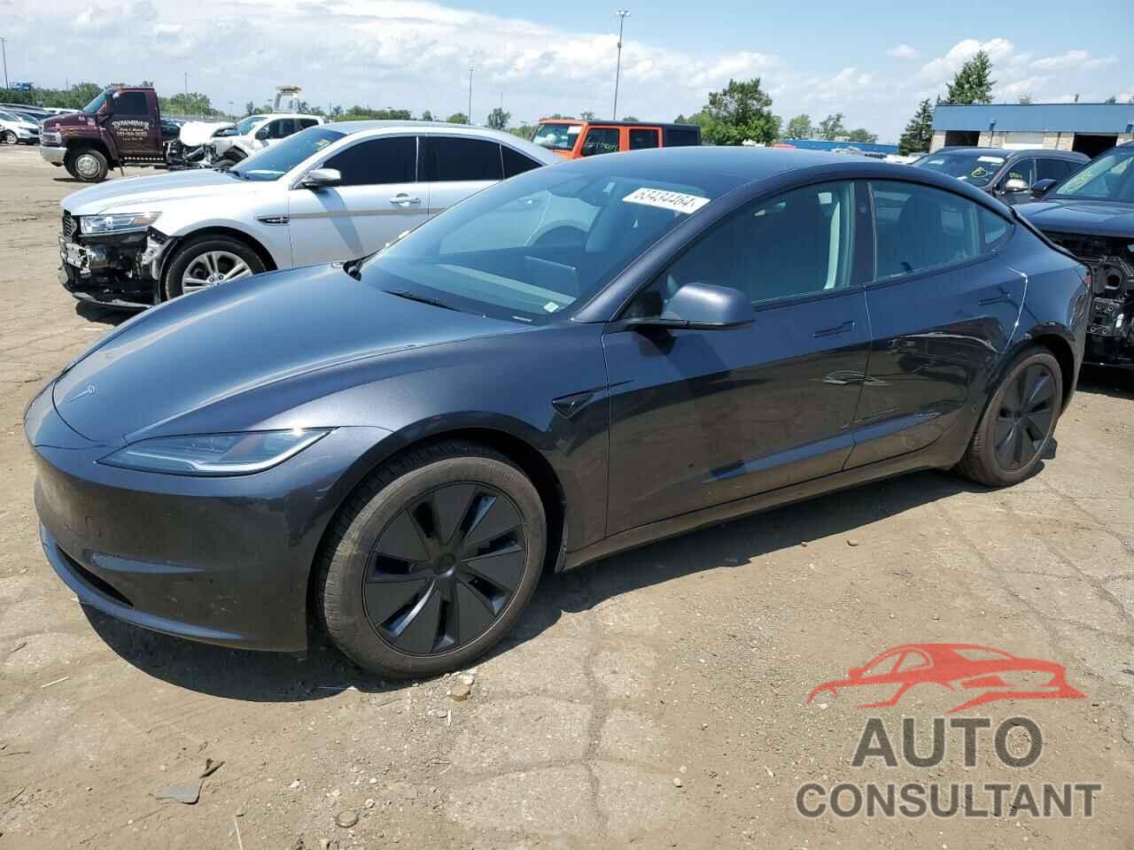 TESLA MODEL 3 2024 - 5YJ3E1EA8RF758219