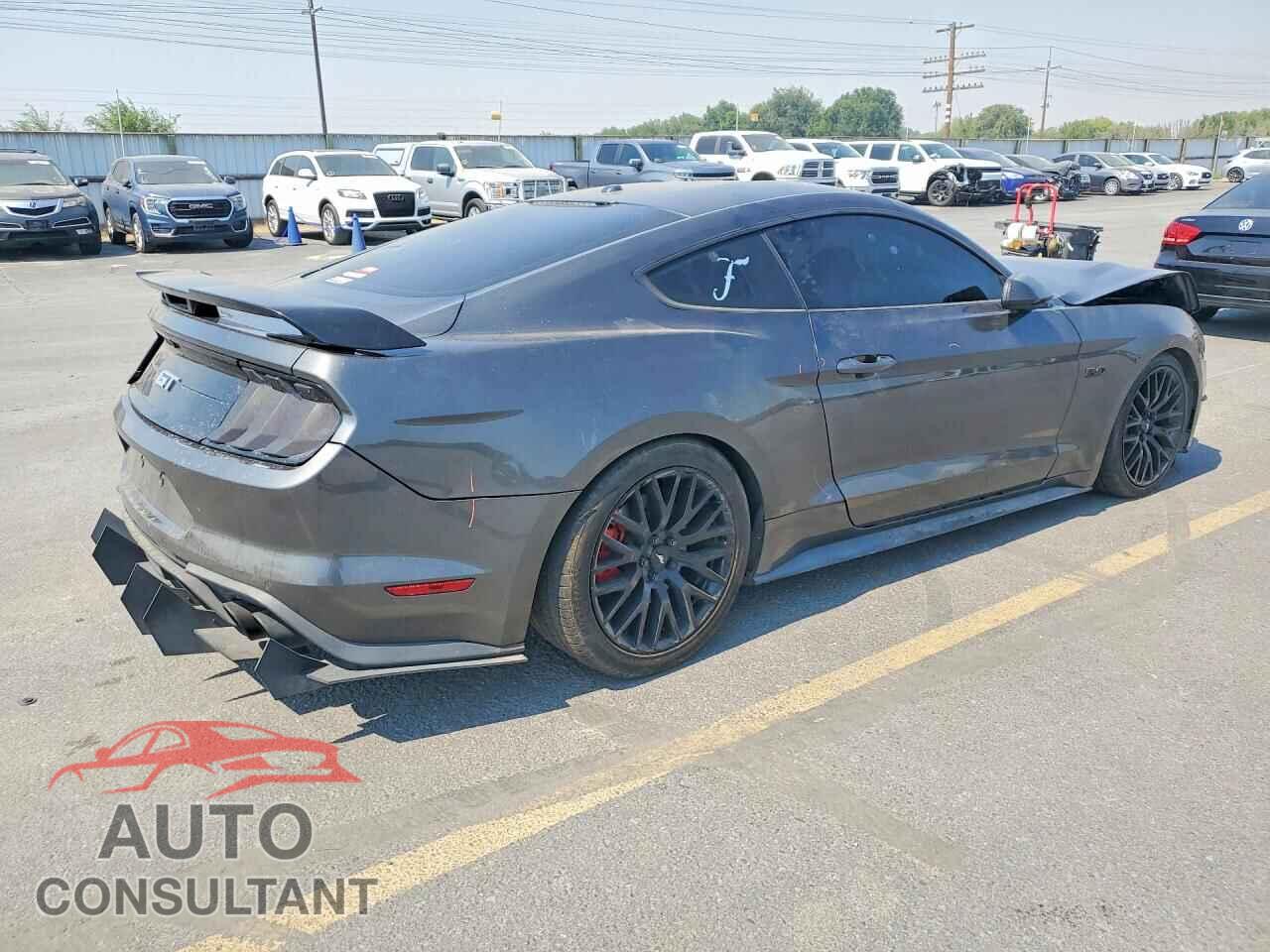 FORD MUSTANG 2019 - 1FA6P8CF8K5153760