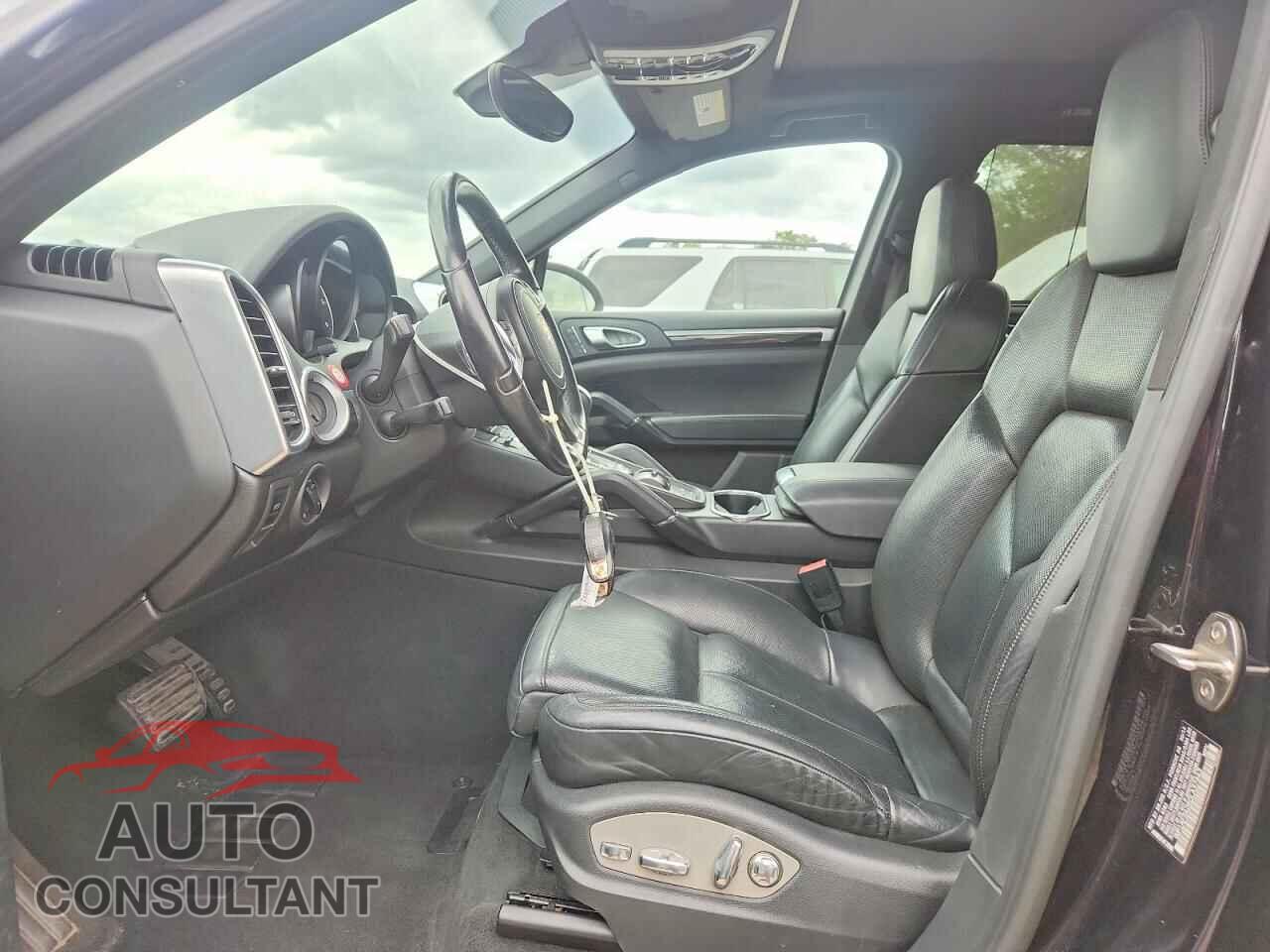 PORSCHE CAYENNE 2013 - WP1AF2A26DLA37443