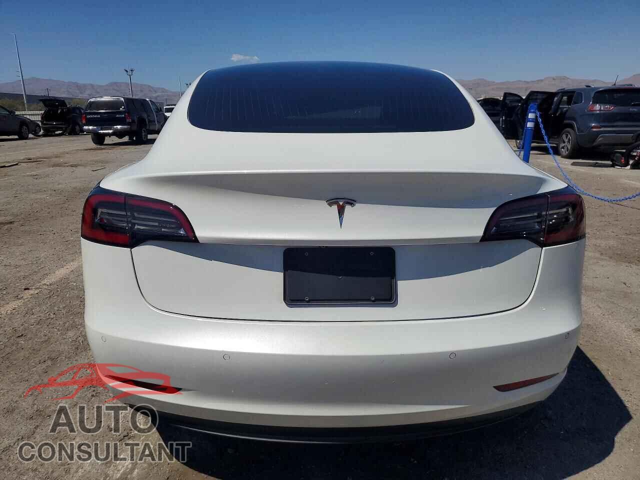 TESLA MODEL 3 2019 - 5YJ3E1EA9KF416588
